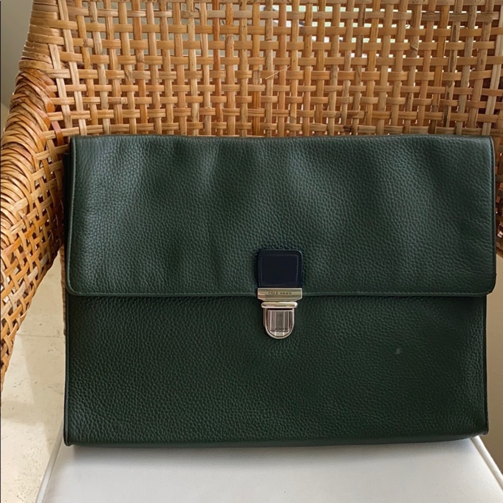 Cole Haan Push Lock Pebble Green Leather - Picture 4 of 6